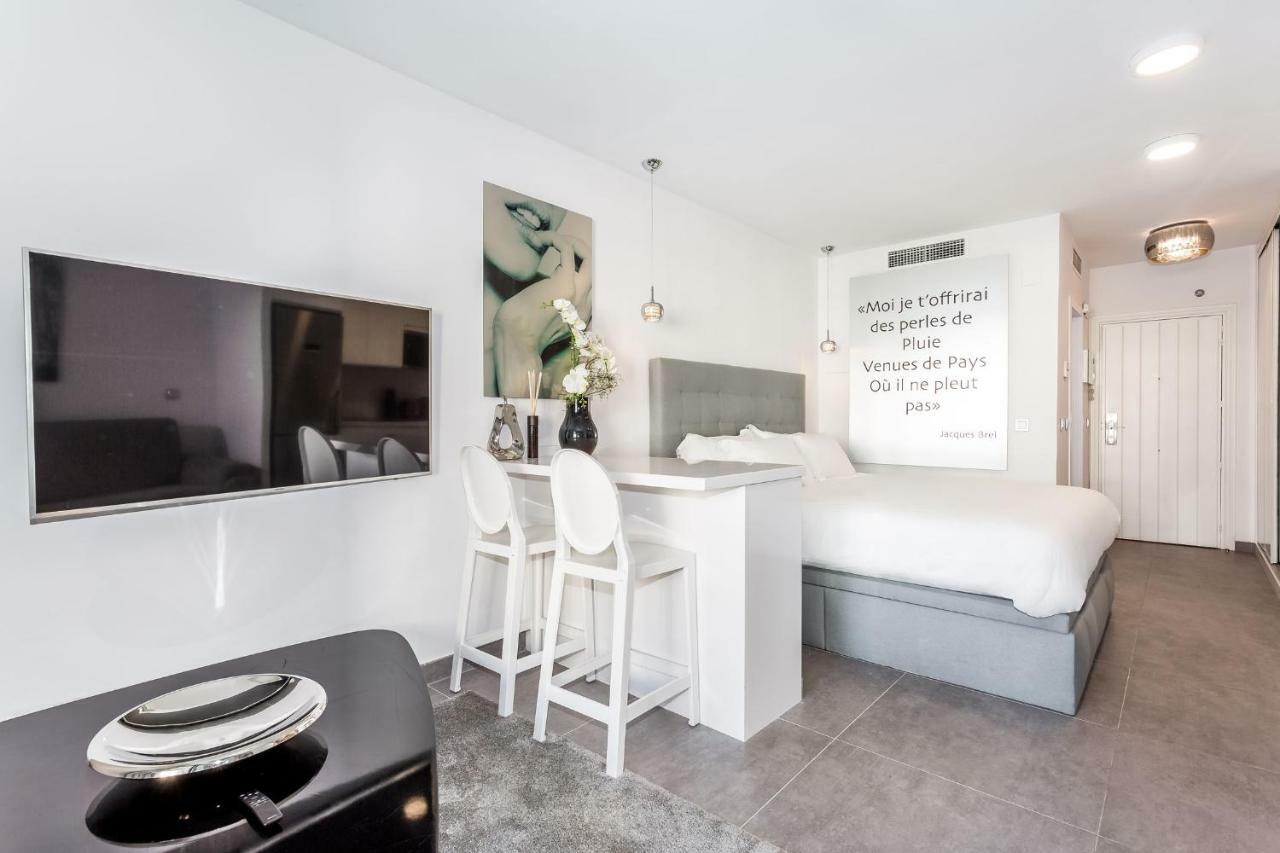 מארבלה By Riva - Outstanding, Contemporary Studio In Puerto Banus Gardens מראה חיצוני תמונה